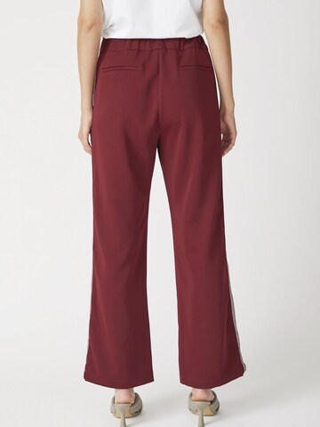 Wide Leg Pantalon 'Amina' co'couture en rouge
