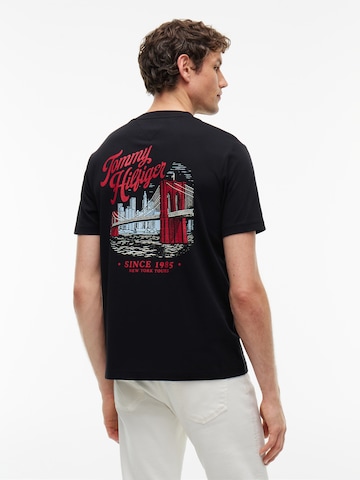 TOMMY HILFIGER Μπλουζάκι 'IC' σε μαύρο: μπροστά