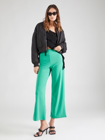 SISTERS POINT Wide leg Broek 'GLUT' in Groen