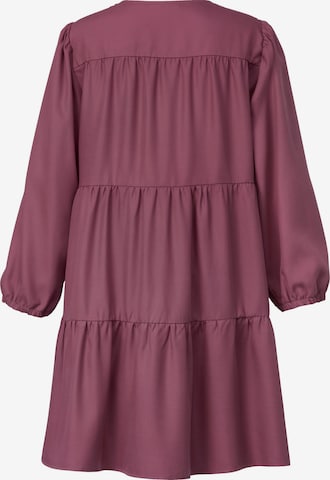 Robe Sara Lindholm en violet