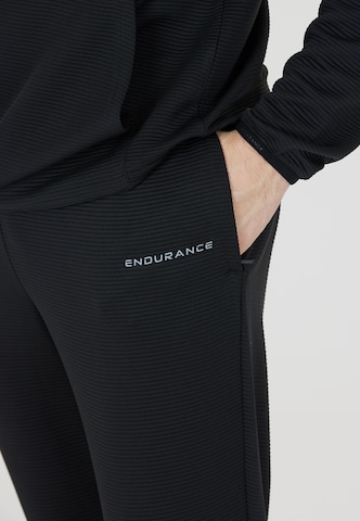 ENDURANCE Regular Sporthose in Schwarz