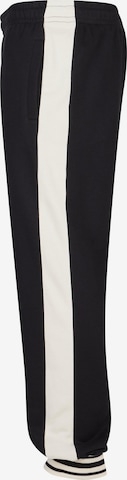 Urban Classics Loose fit Pants in Black