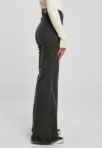 Urban Classics Bootcut Džíny – černá