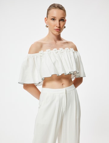 Koton Blouse in White: front