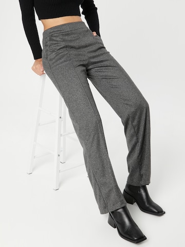 regular Pantaloni con piega frontale 'CHIARA' di MAC in grigio: frontale