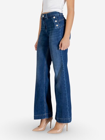 Liu Jo Boot cut Jeans 'B.UP FLARE BUTTON H.W. UA6162 D0275' in Blue