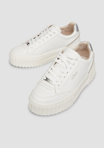 s.Oliver Sneaker in Weiß