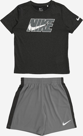 Nike Sportswear Σετ σε γκρι: μπροστά