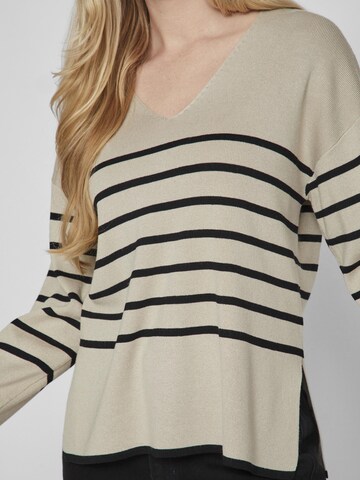 VILA Sweater in Beige