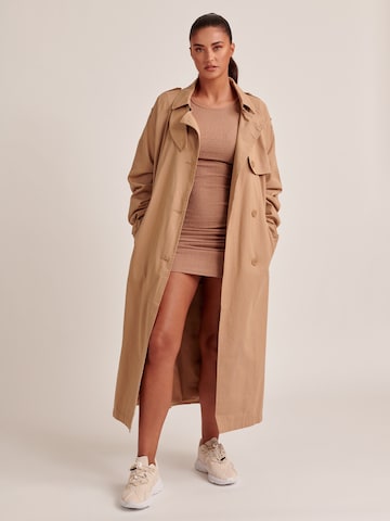 ABOUT YOU x Antonia Kleid 'Ina' in Beige