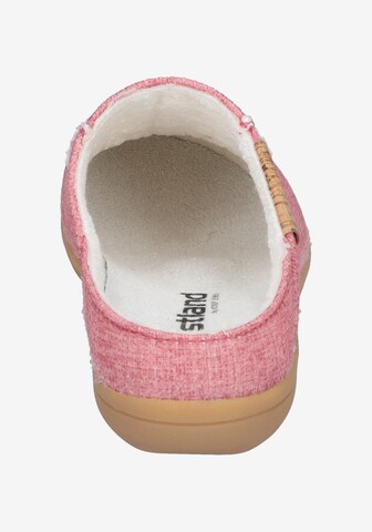 Westland Slippers in Pink
