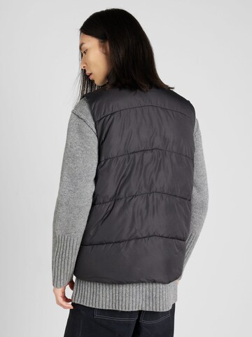 Gilet 'ELLIOT' JACK & JONES en noir