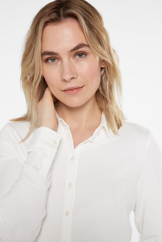 SENSES.THE LABEL Blouse in White