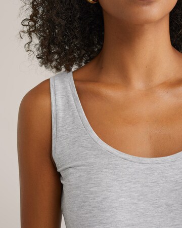 WE Fashion Top – šedá
