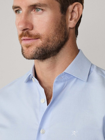 Hackett London Slim Fit Hemd 'ESS' in Blau