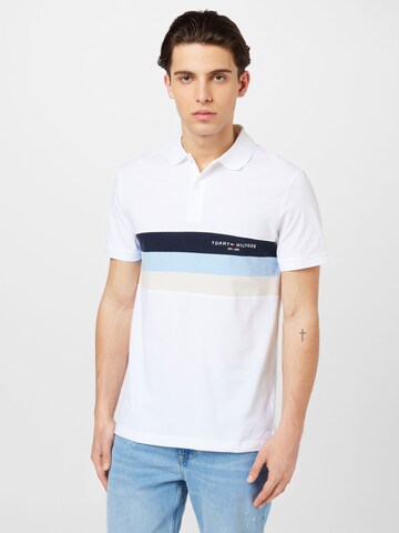 Tricou de la TOMMY HILFIGER pe alb: față