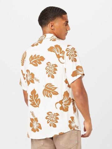 Trendyol Comfort fit Overhemd in Beige