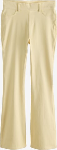 Next Retuusid, värv kollane: eest vaates