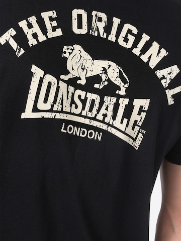 Tricou 'Original' de la LONSDALE pe negru