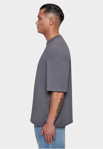 Dropsize T-shirt i grå
