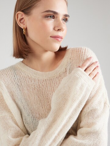 ONLY - Jersey 'ONLKRISTY' en gris
