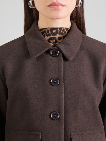 JDY Φθινοπωρινό και ανοιξιάτικο μπουφάν 'JDYCALLIE' σε καφέ