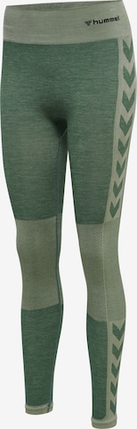 Skinny Pantaloni sportivi di Hummel in verde