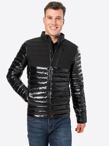 SuperdryRegular Fit Prijelazna jakna - crna boja: prednji dio