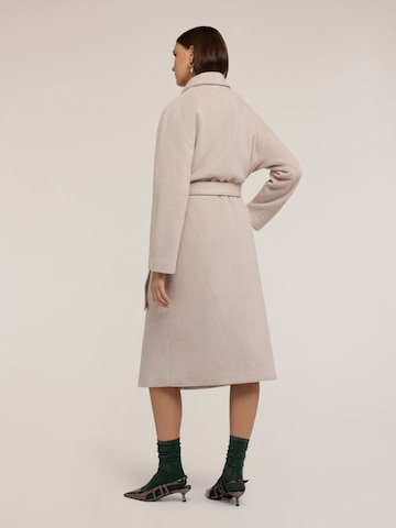 Manteau d’hiver MOTIVI en blanc