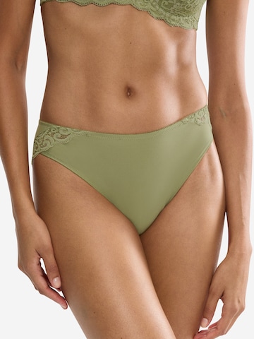 TRIUMPH Panty 'Amourette' in Green: front