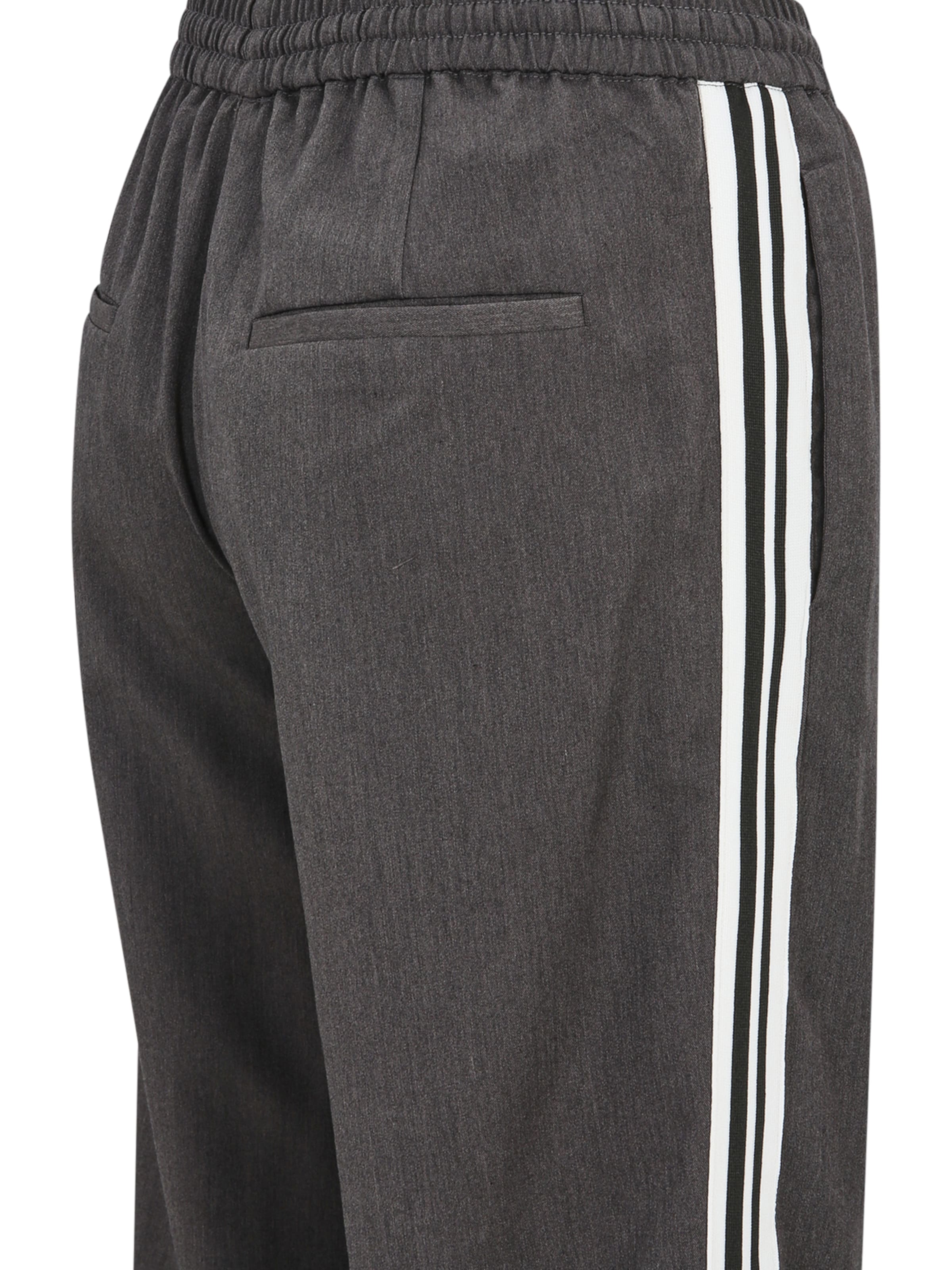 Noisy May Petite Wide Leg Housut 'NMJESS' värissä harmaa