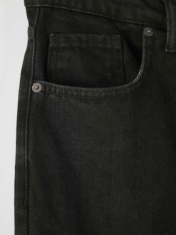 Regular Jean Trendyol en vert