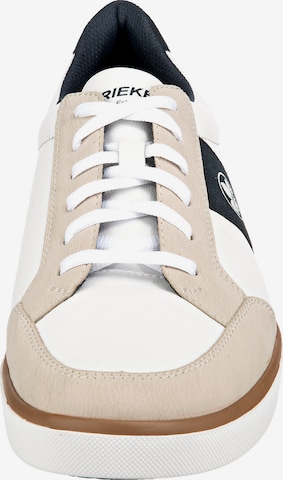 Sneaker low de la Rieker pe alb