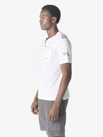 KOROSHI Тениска в бяло