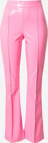 SOMETHINGNEW Boot cut Pleated Pants 'Cleo' in Pink: front