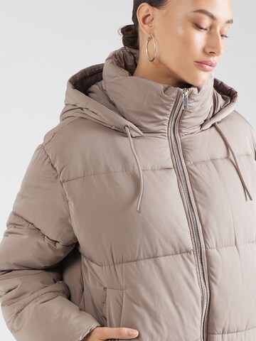 NLY by Nelly Jacke in Beige