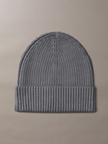 Calvin Klein Mütze in Grau