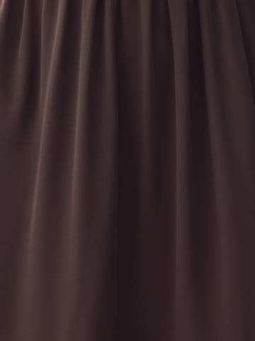 St MRLO Dress in Brown