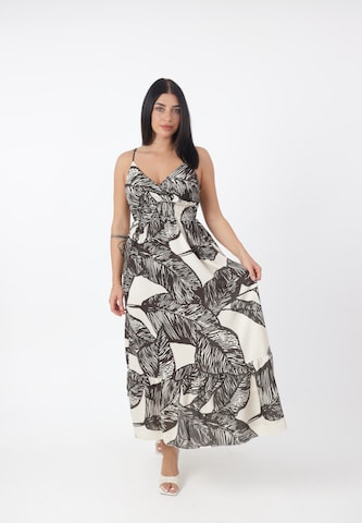 Abito estivo di Elara in marrone: frontale