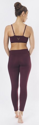 Kismet Yogastyle Slimfit Leggings 'Lakshmi' in Rot