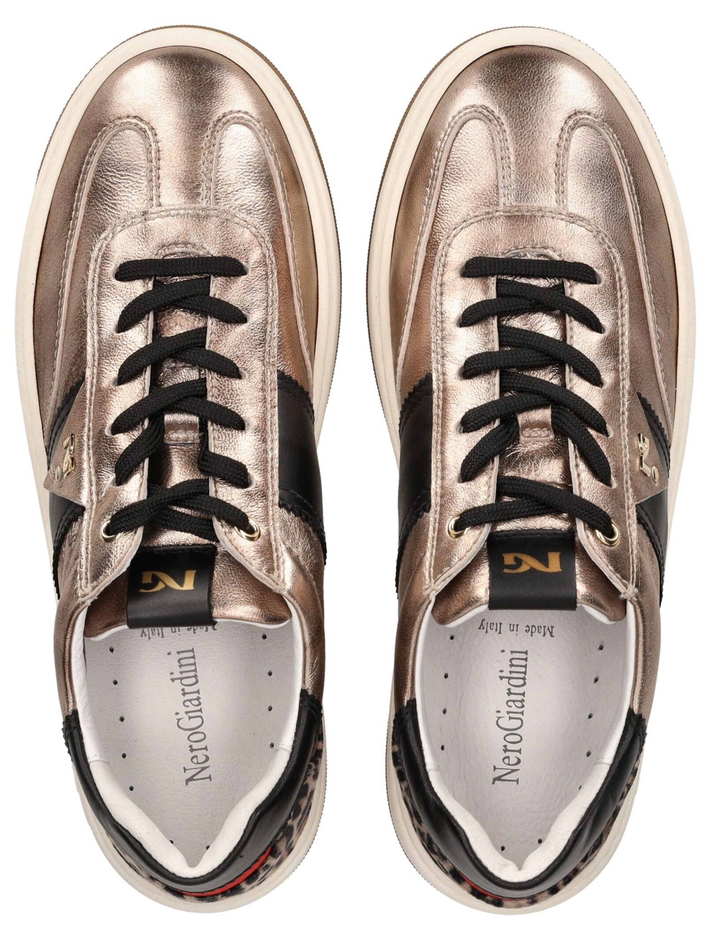 Nero Giardini Sneakers laag in Goud