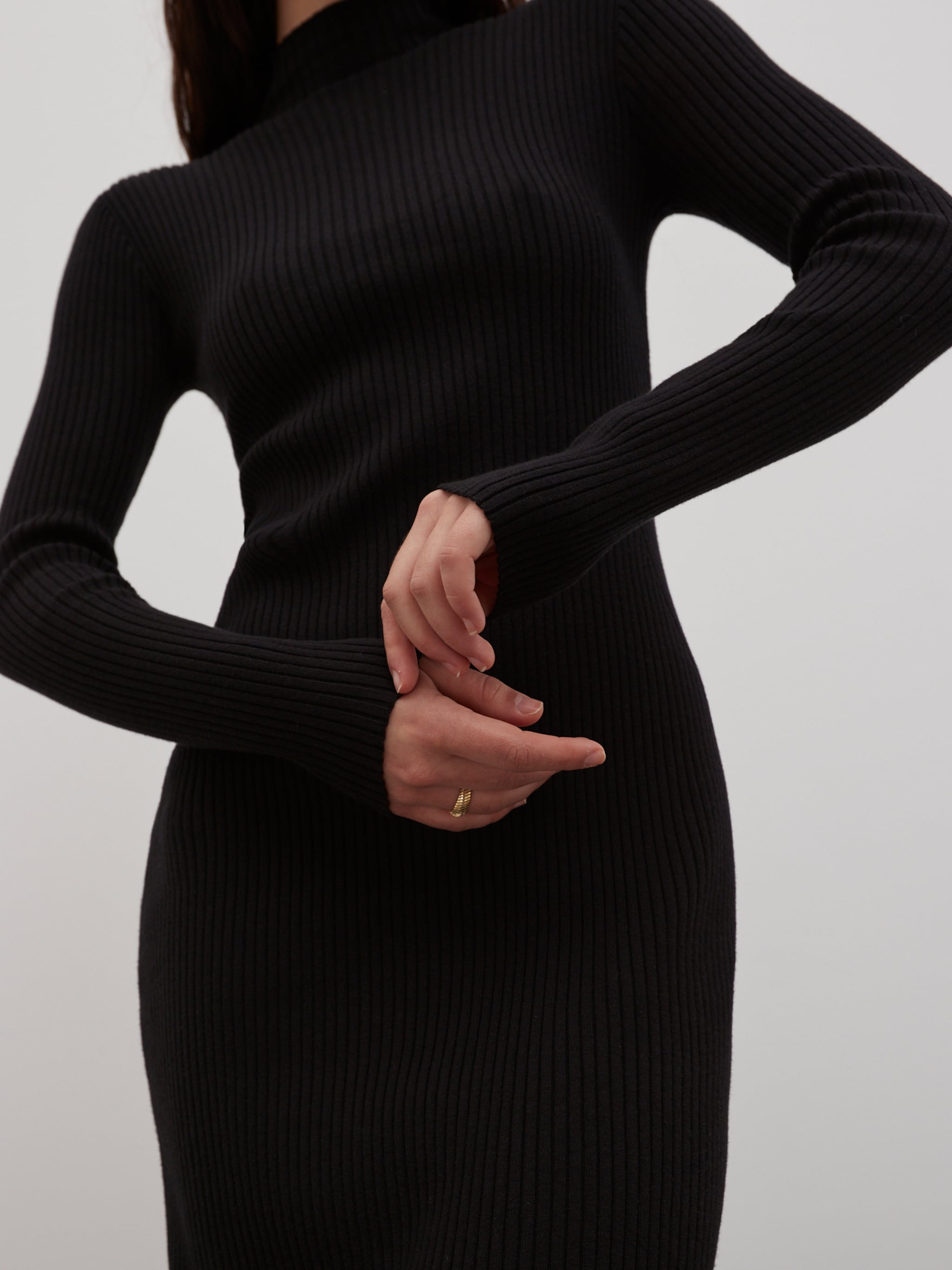 EDITED Produits Robe 'Hada' noir