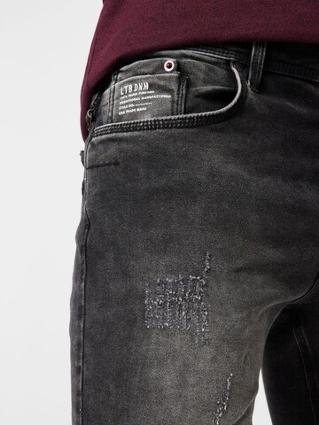 LTB Regular Jeans 'CORVIN' in Grau