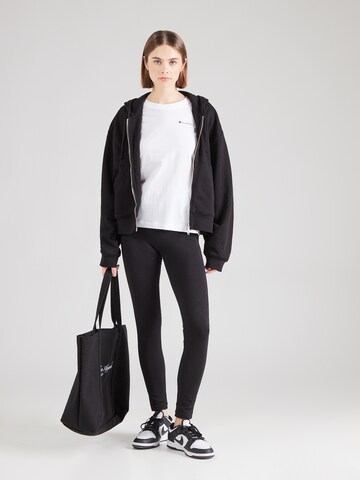 Champion Authentic Athletic Apparel Tričko – bílá