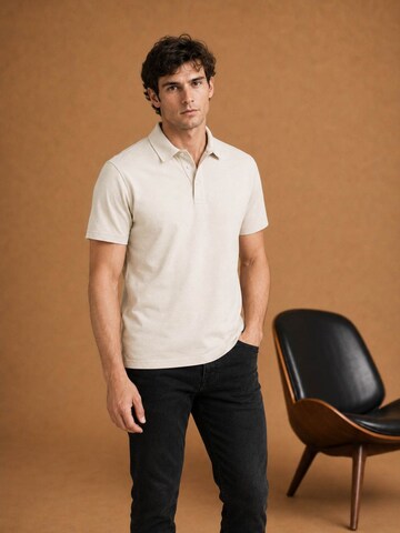 KING Essentials Shirt 'The James' in Wit