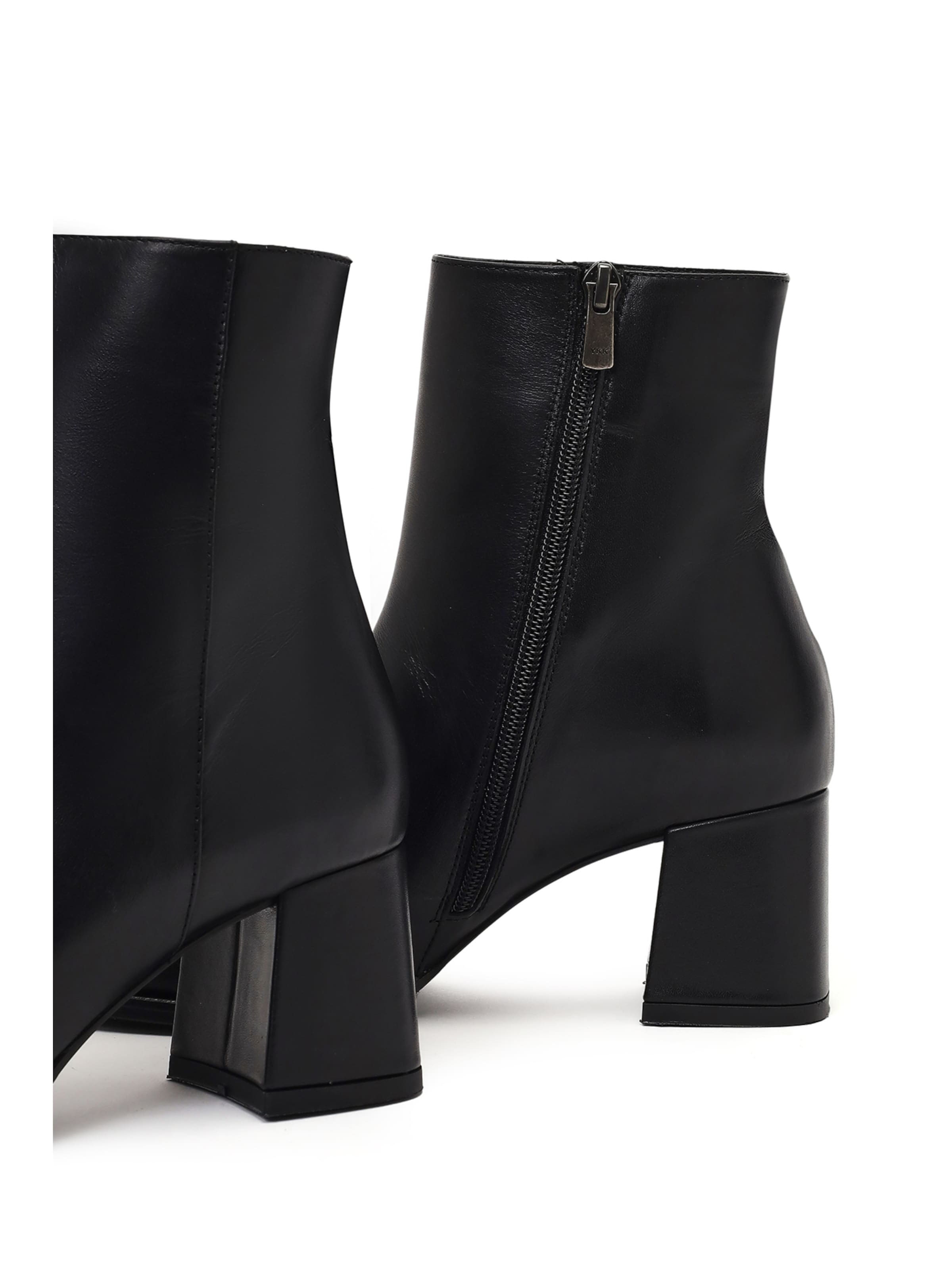 Ankle boots di Derimod in nero