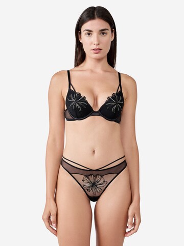 String di ETAM in nero