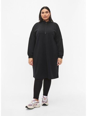 Robe 'Malisa' Zizzi en noir