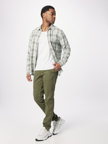 Won Hundred Regular fit Button Up Shirt 'Kurt' in Green