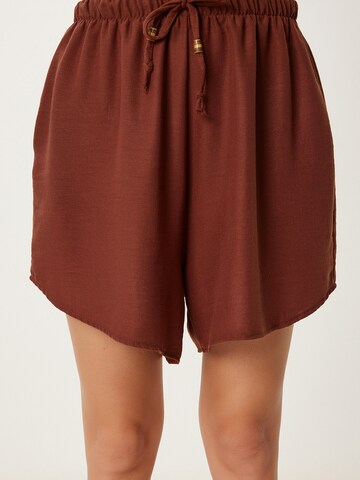 Happiness İstanbul Byxdräkt i brun